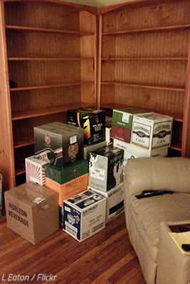 How to pack books in your home office
