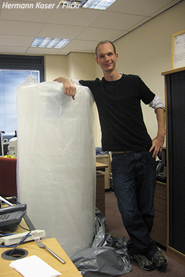 Packing tips for electronics