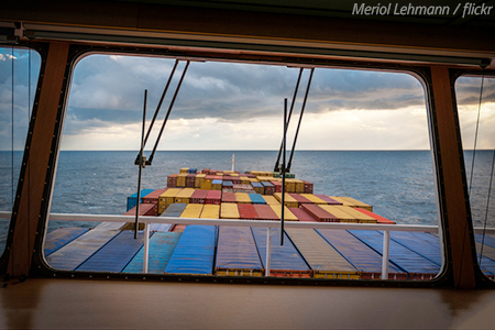 International vehicle shipping