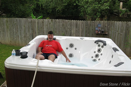 How to move a jacuzzi hot tub