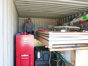 Portable moving containers