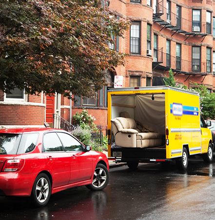 You need to take some extra precautions when moving house on a rainy day.