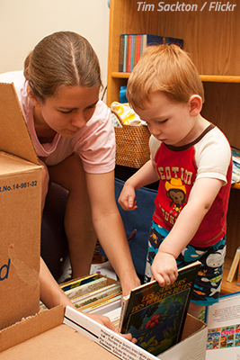 How to pack books when moving