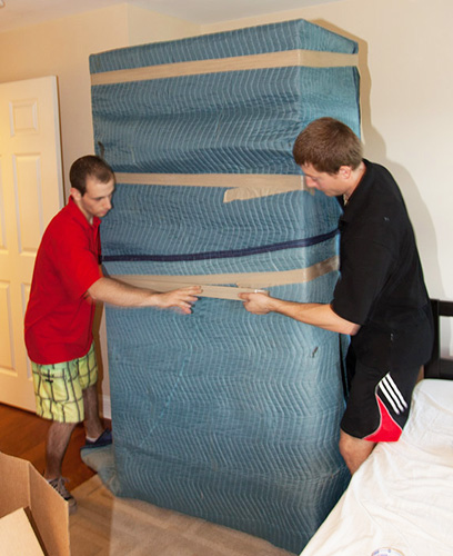 The best way to pack for long-term storage is to use quality packign materials and pack with utmost care.