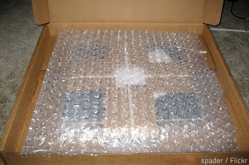 Your framed art will survive the move intact and unscathed when properly packed.