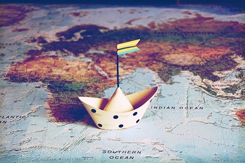 The cost to move to another country depends on which country you are moving to.